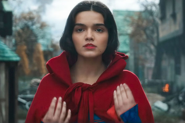 Bite my apple, lady